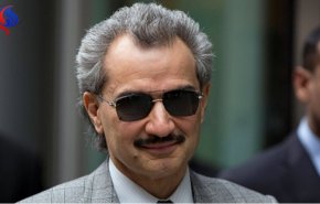 بعد صلاته في ليلة واحدة 1530 ركعة..  هذا ما فعله الوليد بن طلال!