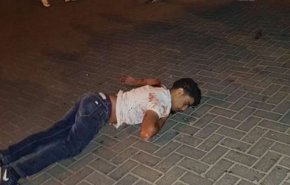 استشهاد فتى فلسطيني بعد طعنه 3 مستوطنيين في رام الله

