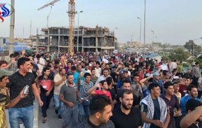 استمرار المظاهرات في العراق للمطالبة بتوفير الخدمات واجراء الاصلاحات
