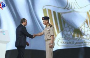 السيسي يرقي وزير الدفاع المصري