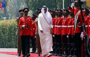 صحيفة مغربية: لقاء سري بين الملك محمد السادس  وأمير قطر