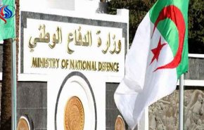 إرهابي يسلم نفسه الى السلطات العسكرية في الجزائر