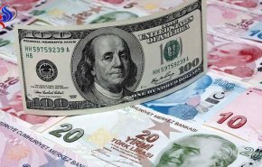 الليرة التركية تهبط أمام الدولار