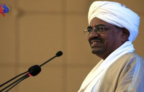 البشير يعلن خطوة جديدة في الحرب على 