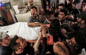 جماهير غزة تشيع الشهيد احمد العايدي 