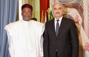 المشير خليفة حفتر يصل إلى النيجر 
