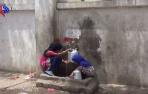 بالفيديو...طيران العدوان السعودي يستهدف مشاريع المياه بصعدة 