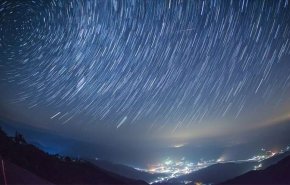 لا تفوتوا ظاهرة فلكية فريدة من نوعها..غد وبعد غد ستبلغ ذروتها(فيديو)    
