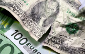 هل سيتخلى العراق عن الدولار في تجارته مع إيران؟
