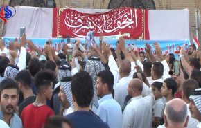 شاهد.. تظاهرات ضد موقف العبادي من الحظر ضد ايران