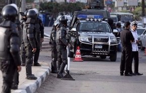 اعتقال 7 افراد على خلفية محاولة اعتداء على كنيسة بمصر