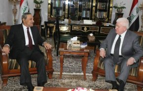 معصوم وممثل الصدر يبحثان التوقيتات الدستورية والجلسة الأولى للبرلمان