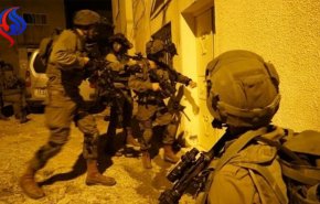 الاحتلال يعتقل 9 فلسطينيين ويغلق مطبعة بالضفة