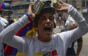 بعد البرازيل... بيرو تعلن حالة الطوارئ على الحدود مع فنزويلا