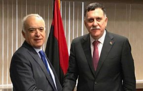 السراج يبحث مع رئيس بعثة الأمم المتحدة مستجدات الوضع الأمني