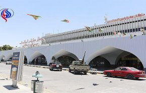 ليبيا تغلق مطار طرابلس اثر اشتباكات وإطلاق صواريخ