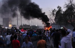 بالفيديو  ...مصدر امني عراقي: الغاء قرار حظر التجوال في البصرة
