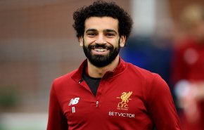 البرلمان المصري يطالب بصنع تمثال لمحمد صلاح وكتابة اسمه على ملاعب مصر