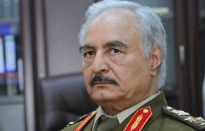 حفتر يلوّح بتحرير طرابلس.. واوروبا تصف ليبيا ببرميل بارود! 