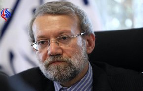 لاریجاني: العدو مخطئ في اوهامه بفصل الشعب عن الثورة