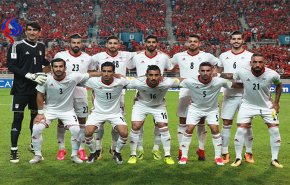 ایران واوزبكستان ودیا الیوم استعدادا لكاس امم آسیا