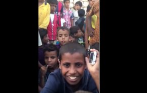 الإمارات تستغل أطفال سقطرى للهتاف ضد 