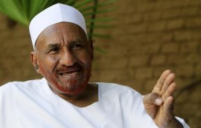 السودان.. الصادق المهدي يعتبر التعديلات الوزارية 