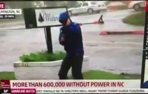 شاهد مقطع فيديو يعري حقيقة بعض المراسلين!!