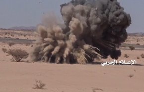 مشاهد لاستهداف مواقع وآليات مرتزقة السعودية بنهم والجوف