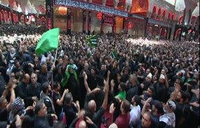 مشاهد قلّ نظيرها بكربلاء في يوم عاشوراء.. شاهد الفيديو