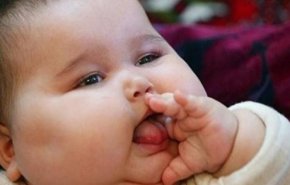 هل يوجد علاقة بين منتجات التنظيف وبدانة الأطفال؟