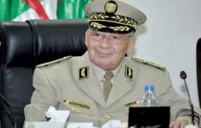 رئيس الأركان الجزائري يشهد تعيين قائد جديد للناحية العسكرية الثالثة