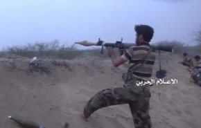 مشاهد بقلب المعركة.. صد وكسر زحوفات مرتزقة السعودية بالساحل الغربي