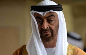 مغردون يهاجمون 'ابن زايد' في 'تويتر' ويدمرونه تدميرا