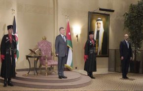 التعديل الوزاري.. هل ينجح الرزاز في طمأنة الشارع الاردني؟