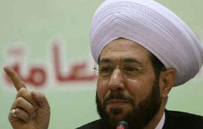 مفتي سوريا: الله واحد… كيف انقسمنا إلى 30 طائفة دينية؟