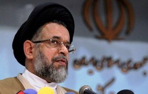 وزير الامن الايراني يعلن عن تفكيك 300 خلية ارهابية