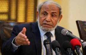 الزهار: فتح لا تملك حل التشريعي وعباس مغتصب للسلطة ينفذ صفقة القرن
   
