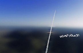 بدر1 الباليستي يضرب تجمعات المرتزقة قبالة نجران