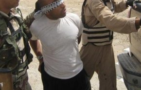 لحظة اعتقال قيادي لـ