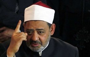 مصر.. حسم الجدل حول إلزام شيخ الأزهر بتنقيح 