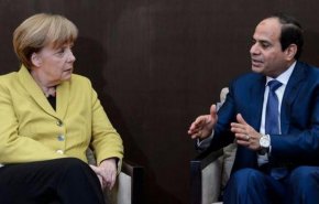 هذا ما دار في عشاء عمل بين السيسي و ميركل..بالتفاصيل