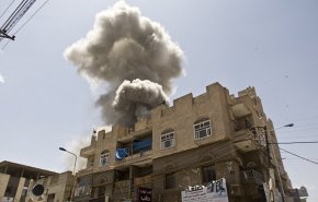 طيران العدوان يشن سلسلة غارات على مواقع غربي اليمن