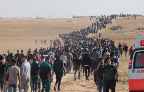 بدء توافد الفلسطينيين الى مخيمات العودة شرق القطاع
