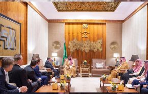 هذه ميزات الغرفة التي استقبل فيها ابن سلمان وفد الانجيليين