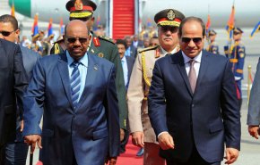 قمة ثنائية بين السيسي والبشير في شرم الشيخ 