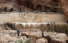 سيول الأردن تقتل 3 أشخاص جنوب عمان