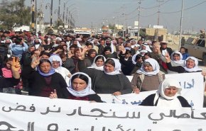 اهالي سنجار يجددون تظاهرتهم الرافضة لعودة ادارة القضاء القديمة
