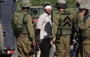 الاحتلال يعتقل 4 فلسطينيين من الضفة
