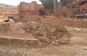  قصة مؤثرة لأسرة أردنية منكوبة جرفتها السيول